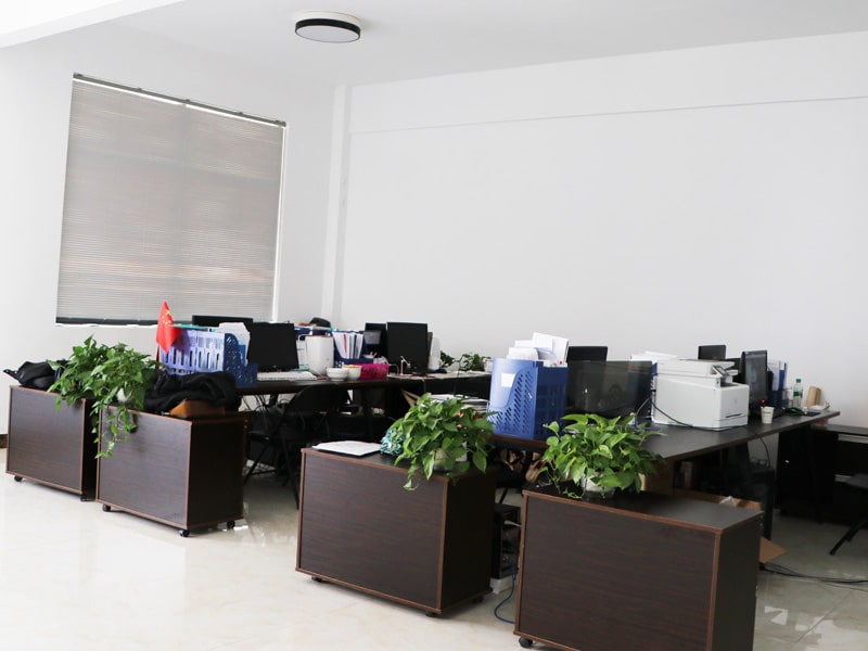 辦公(gong)環境(jing)